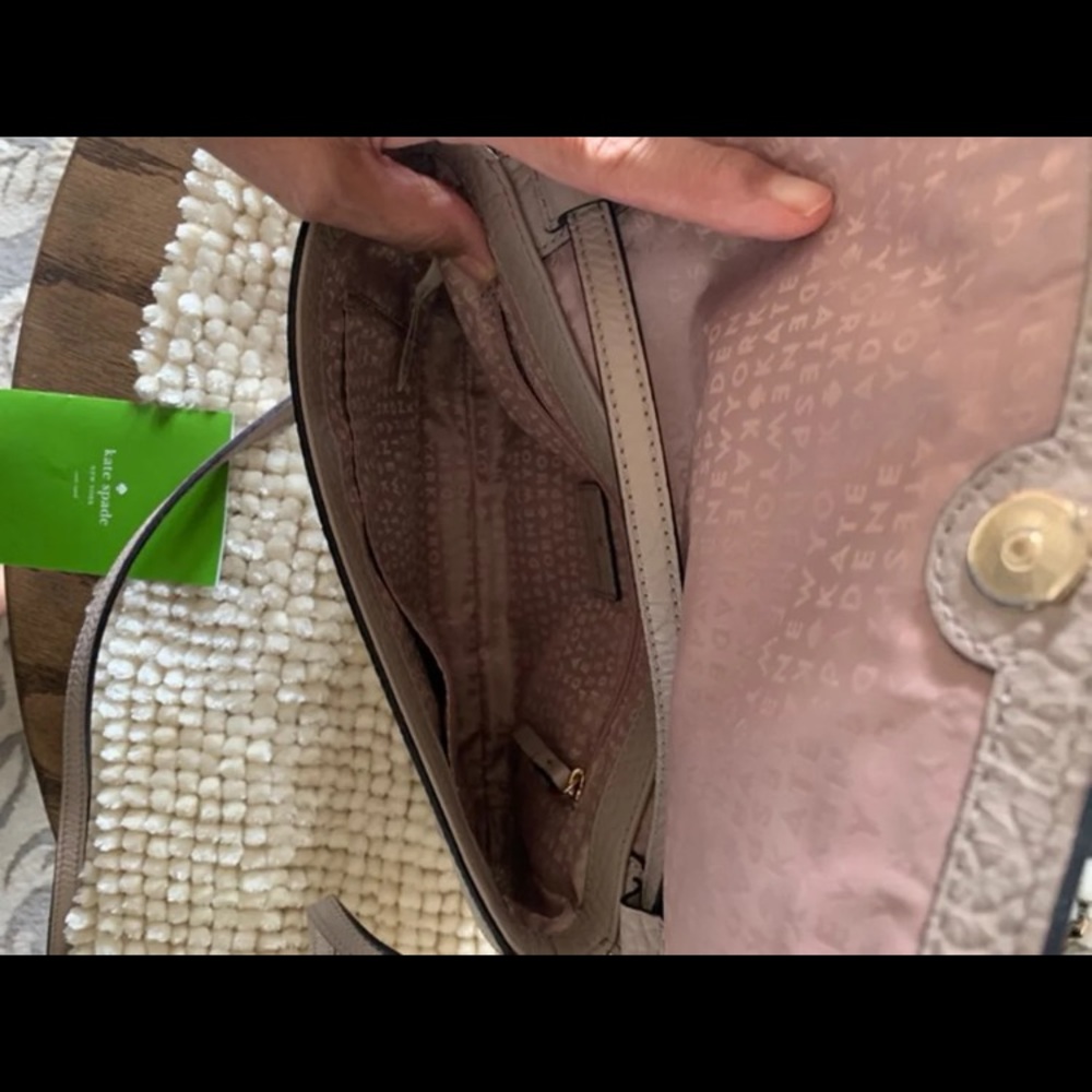 Kate Spade Purse - Picture 3 of 5